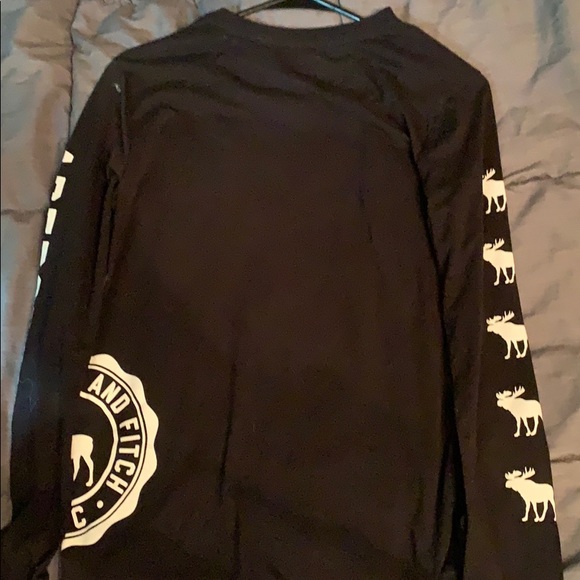 Abercrombie Kids Long-Sleeve T-shirt - Picture 2 of 2